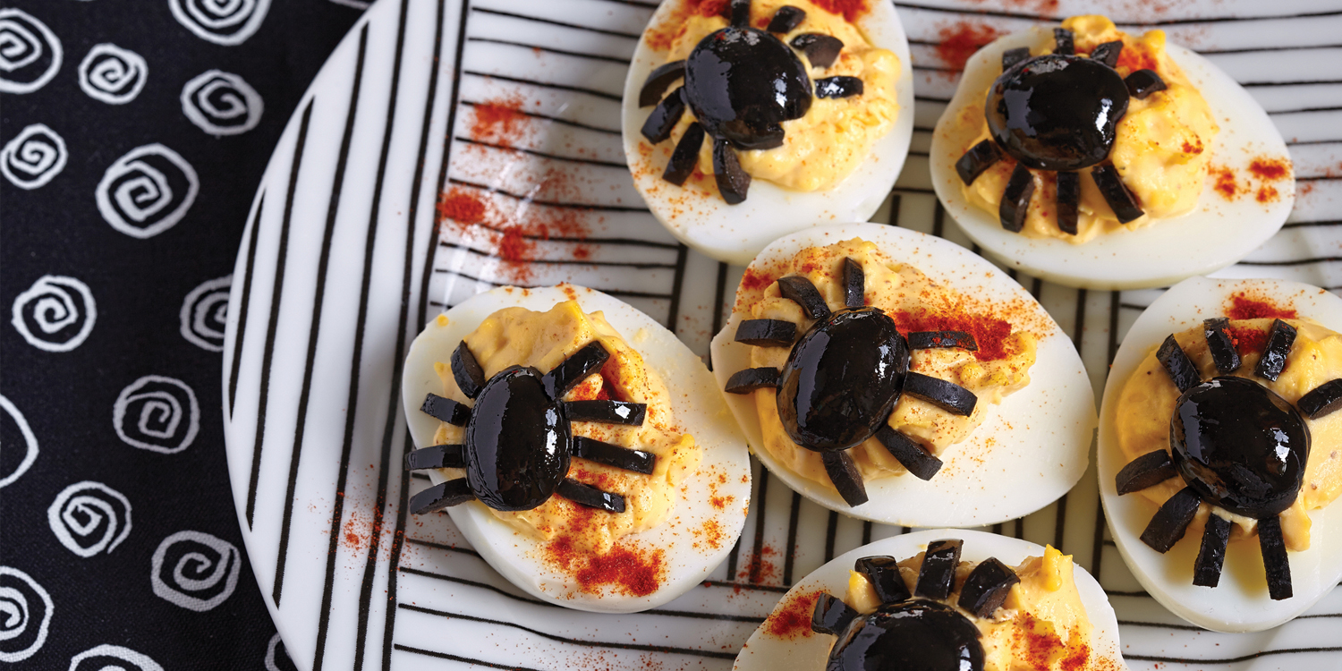 deviled eggs that look like spiders