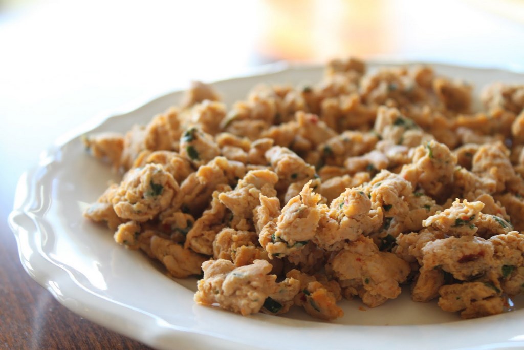 a plate of pan-cooked chicken sausage